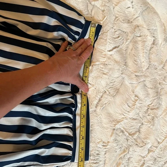 Romper with skirt that is not attached - Picture 7 of 7